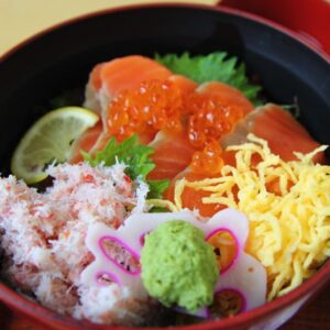 ［レストラン砂丘会館］鳥取砂丘近くで海鮮丼が食べれるランチスポット – 鳥取市