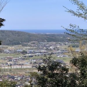 ［打吹山］お散歩気分で楽しめる、見どころ豊富な標高204mの山 – 倉吉市