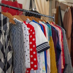 ［朴訥(BOKUTOTSU)］ 個性派さん必見！人懐っこい店主とお洒落な古着が集まるお店 – 湯梨浜町