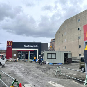 【開店】2023年1月27日「マクドナルド 鳥取駅南店」が新たに加わり「シャミネ鳥取 えきなんフードパーク」がグランドオープン!