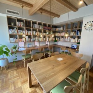 ［BOOK CAFE LAGOM（ラーゴム）］ゆったり読書とカフェを楽しめる｜鳥取市